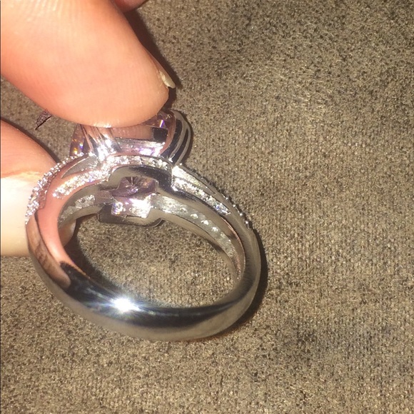 Pink CZ Diamond Ring - Picture 8 of 8